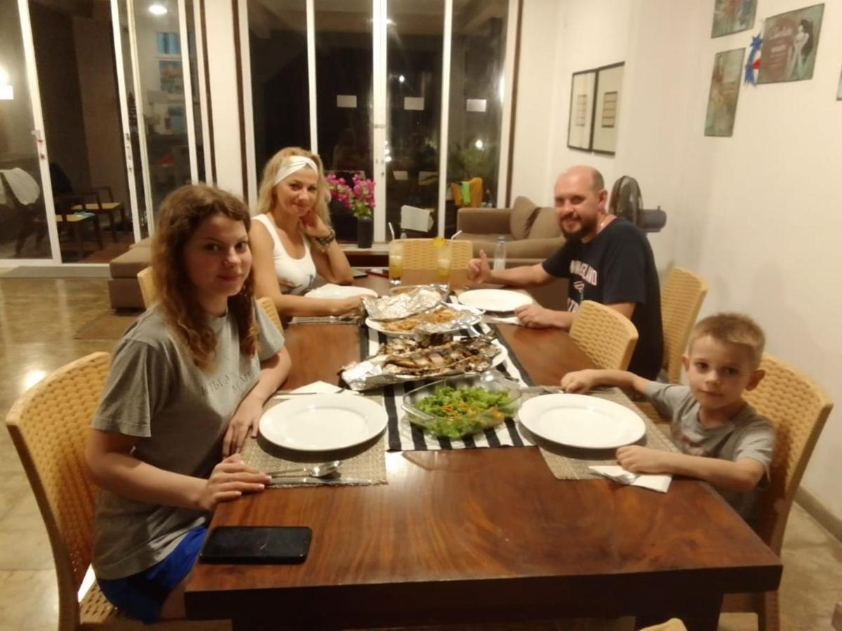 Hikks Villa Hikkaduwa Esterno foto
